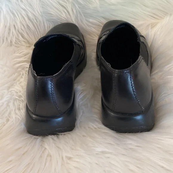 Dansko Black Leather Shoes Women’s Size 39 or 9 - Picture 4 of 8